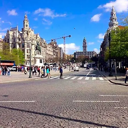 Chique Al 3 Pensión Oporto
